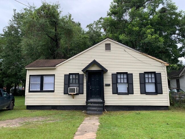 Building Photo - 505 Wisconsin Ave