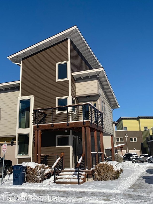 Foto principal - 1175 N 15th Ave