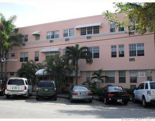 Building Photo - 1022 Bay Dr