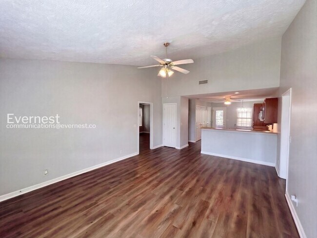 Foto del edificio - 2836 Roscommon Dr