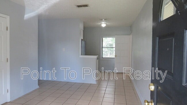 Building Photo - 5347 Baycrest Rd