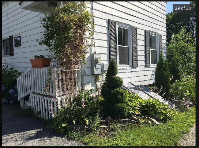 Building Photo - 7 Winslow Ct