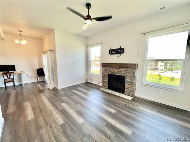 Building Photo - 5755 Villa Lorenzo Dr