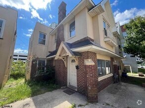 Building Photo - 12 Belle Haven Ct