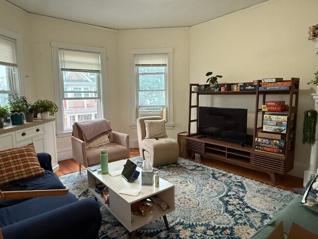 Building Photo - 5 Manton Terrace