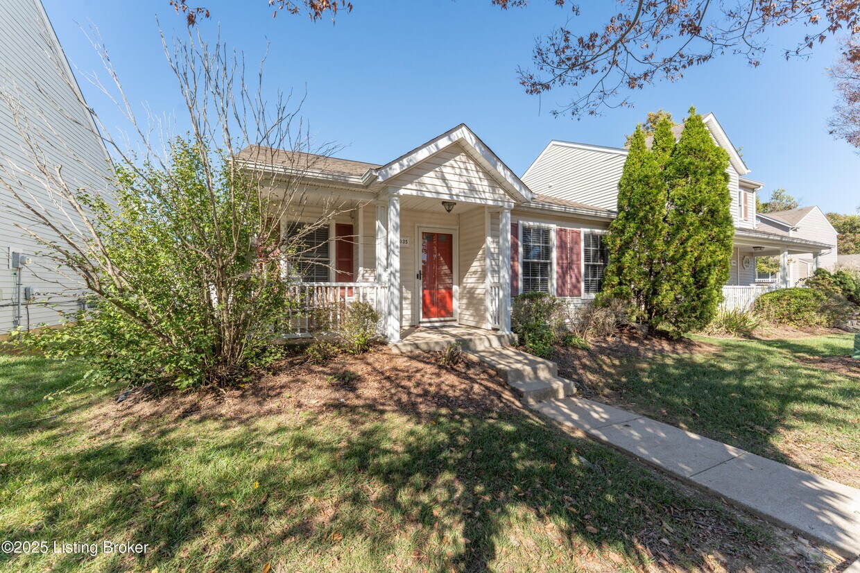 Foto principal - 7035 Royal Links Dr