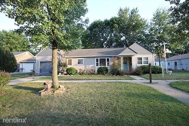 Primary Photo - 3 br, 1.5 bath House - 708 Elk St