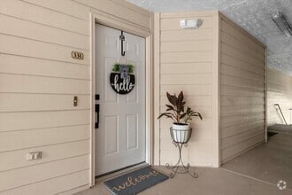 Building Photo - 8051 Bay Branch Dr