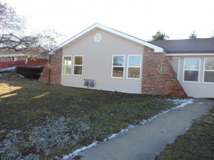 Primary Photo - 230 SE 121st Rd