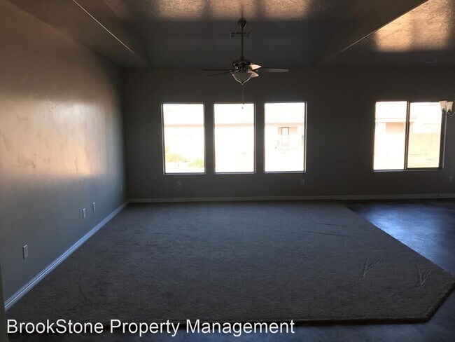 Building Photo - 3 br, 2 bath House - 3254 S. 300 W.