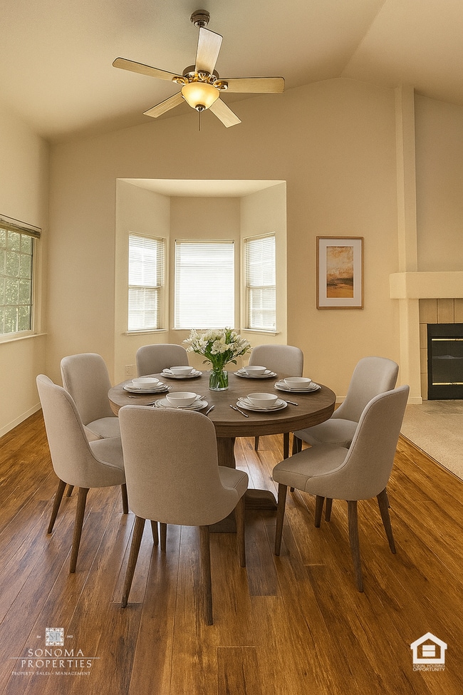 Building Photo - 4BD/3BA House in Agua Caliente!