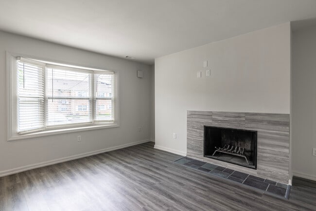 Foto del edificio - Versailles Village