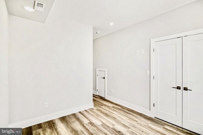 Foto del edificio - Brand New Luxury Apartments