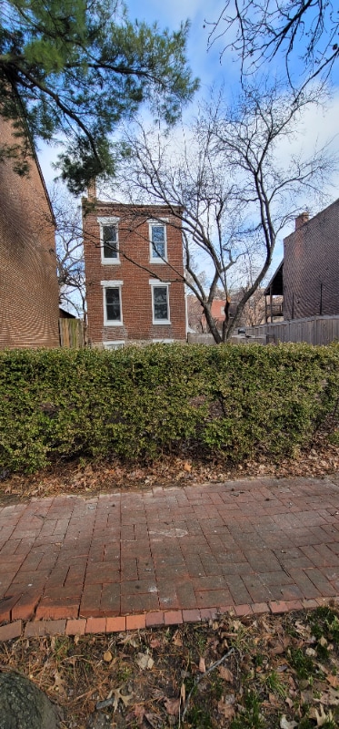 Building Photo - 921 Morrison Ave