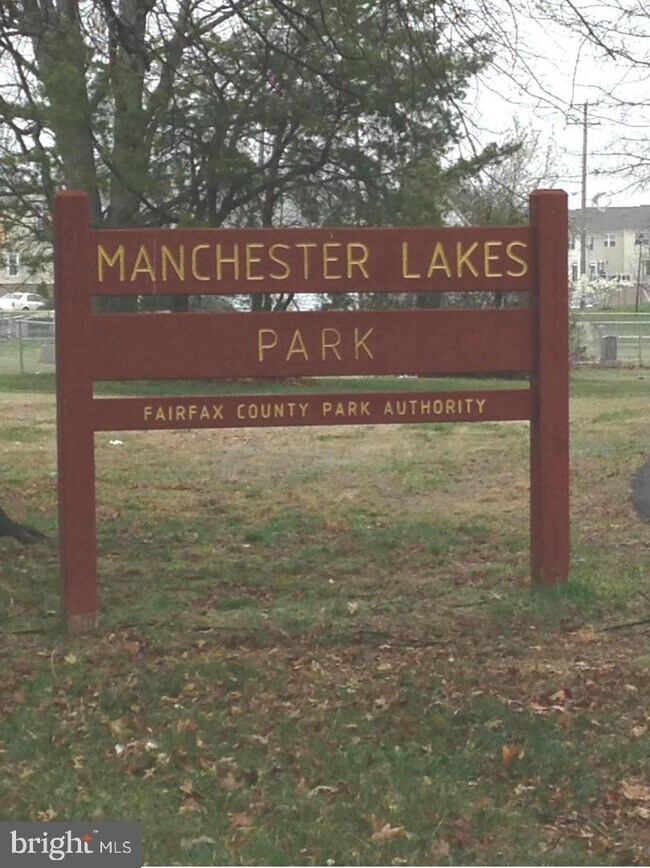 6911 Victoria Dr Unit I, Alexandria, VA 22310 Condo for Rent in