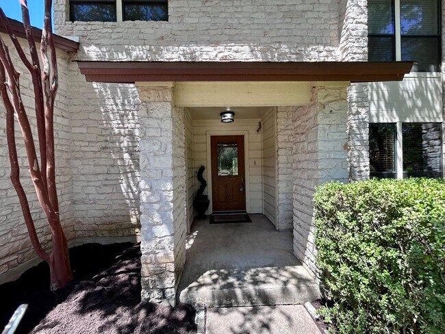 Foto del edificio - 6802 Township Trail