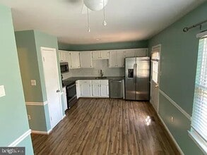Building Photo - 13669 Barren Springs Ct