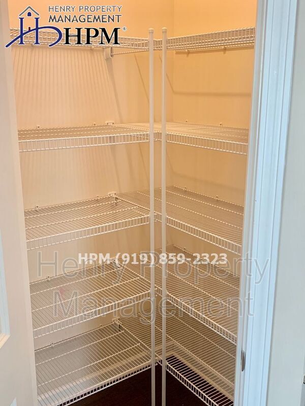 Building Photo - 949 Consortium Dr