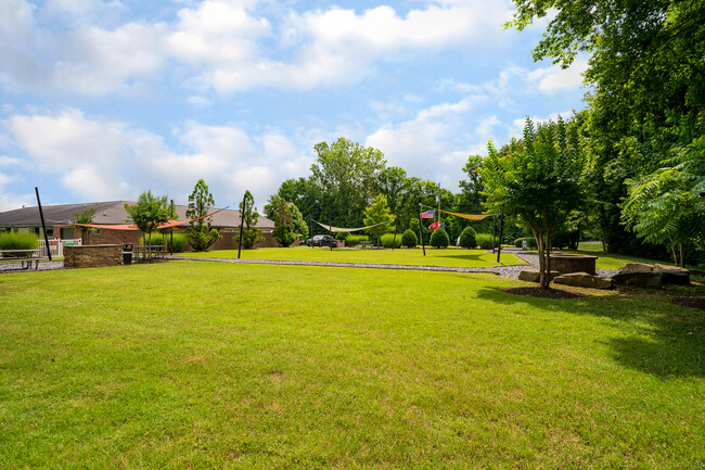 Building Photo - Rivergate Meadows