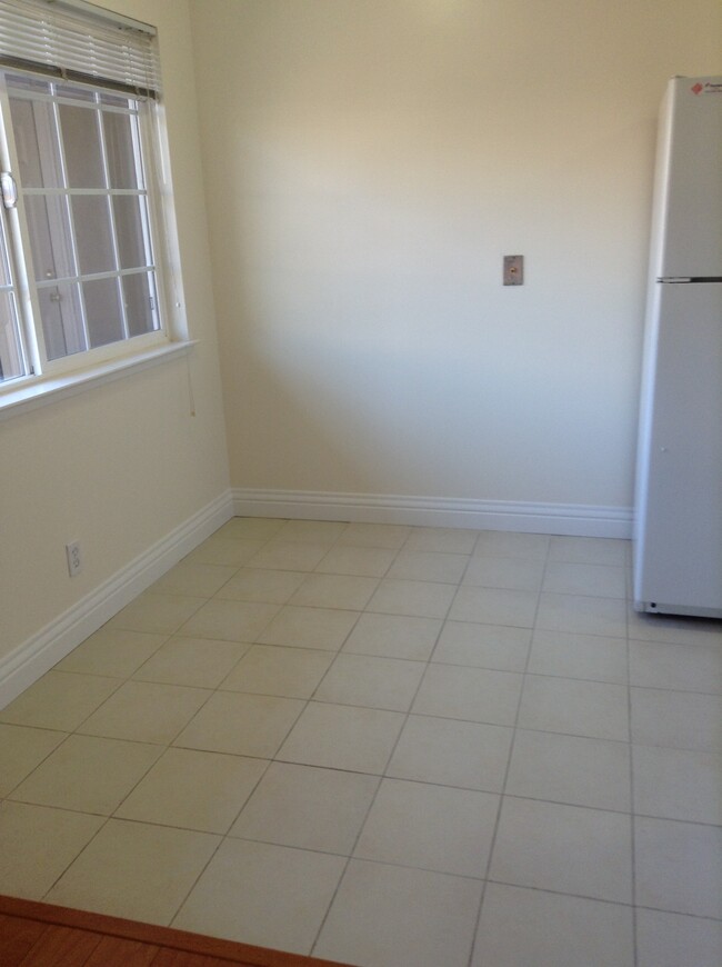 Comedor - 1321 Addison St
