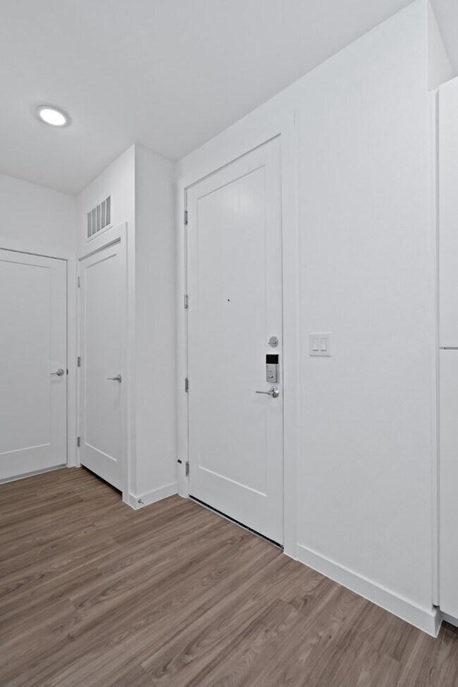 Foto del edificio - 4801 Springdale Rd