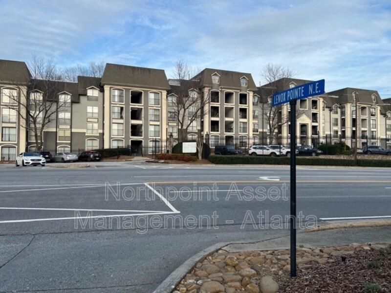 2657 Lenox Rd NE Unit H101, Atlanta, GA 30324 Condo for Rent in