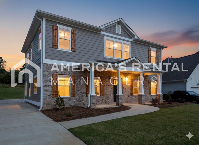 Foto del edificio - New Construction with Primary Suite on Main!