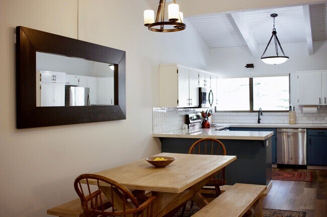 Foto del edificio - Live at the Base of Mammoth Mountain – 2-B...