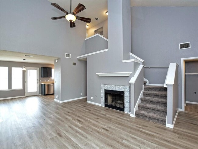 Building Photo - 118 Dogwood Dr