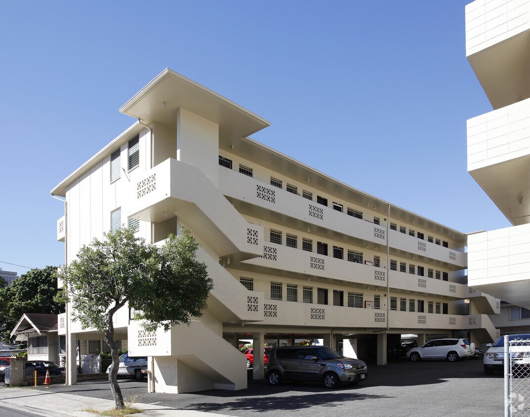 Building Photo - 830 Birch St