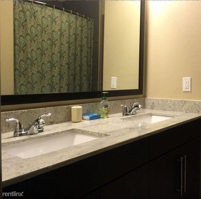 Foto del edificio - 2 br, 2 bath - 1770 Broadway