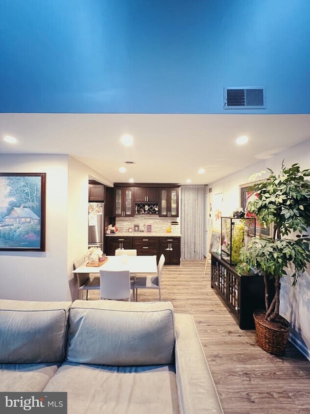 Foto principal - 367 Green Meadow Ln