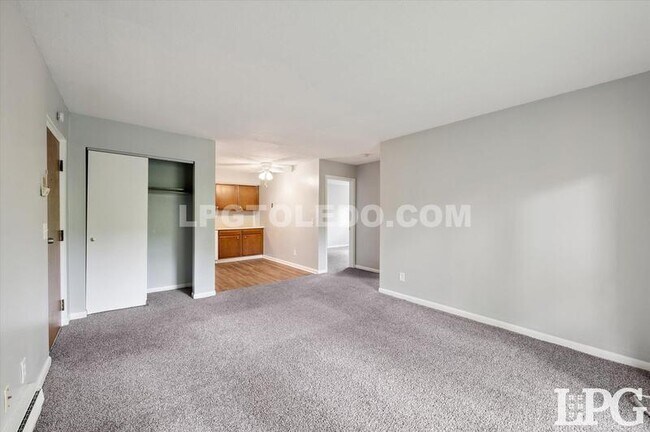 Foto del edificio - 3348 Arlington Ave
