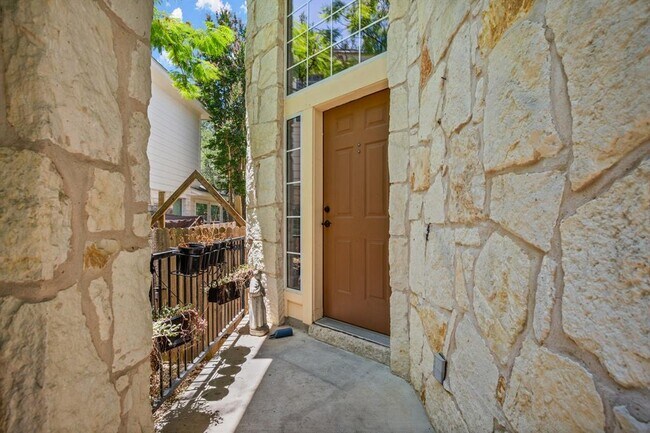 Foto del edificio - 14612 Springs Edge Dr