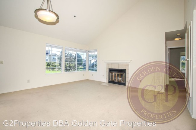 Building Photo - 1308 Danberry Ln