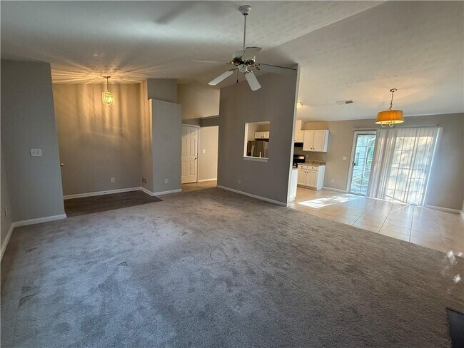 Foto del edificio - 217 Farmville Ct