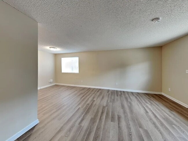 Building Photo - 4038 Hale St