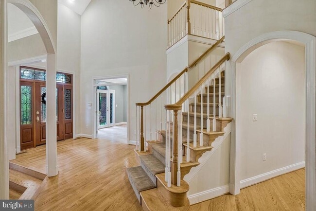 Foto del edificio - 502 Seneca Knoll Ct