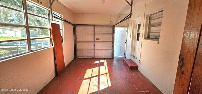 Building Photo - Mid-Centry Bungalow Home in Titusville Flo...