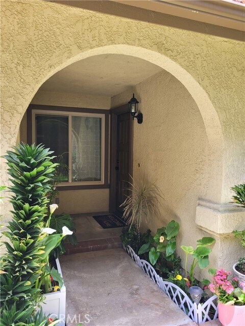 Foto del edificio - 25251 Oak Canyon Ln