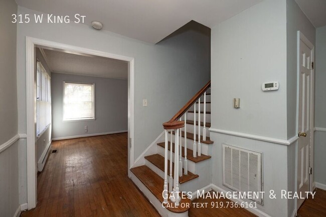 Photo - 315 W King St House