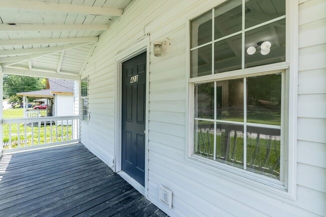 Foto del edificio - Two bedroom home!