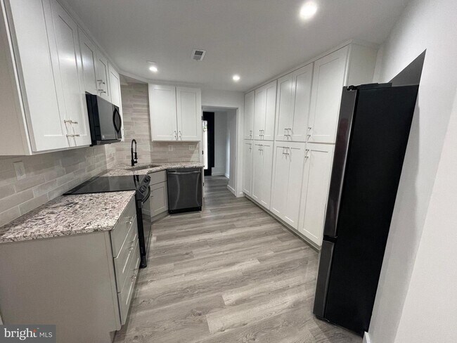 Foto del edificio - 1822 Lamont St NW