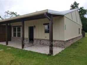 Building Photo - 14203 County Rd 452
