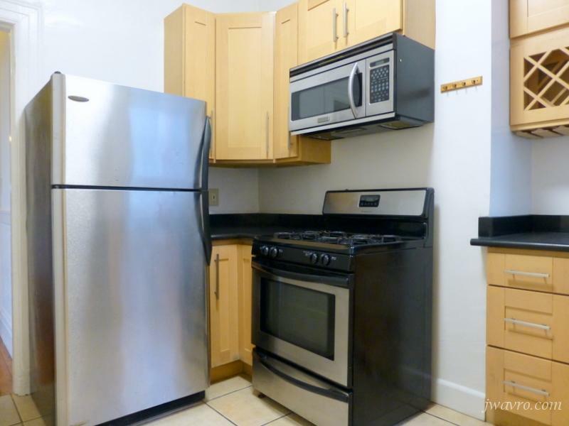 Foto principal - 3050 22nd St
