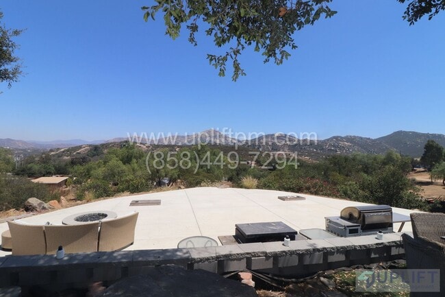Building Photo - Old Barona Rd (13100)