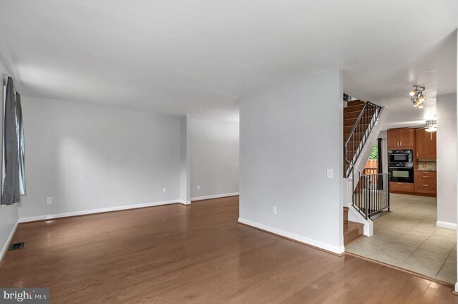 Building Photo - 8914 Grandstaff Ct