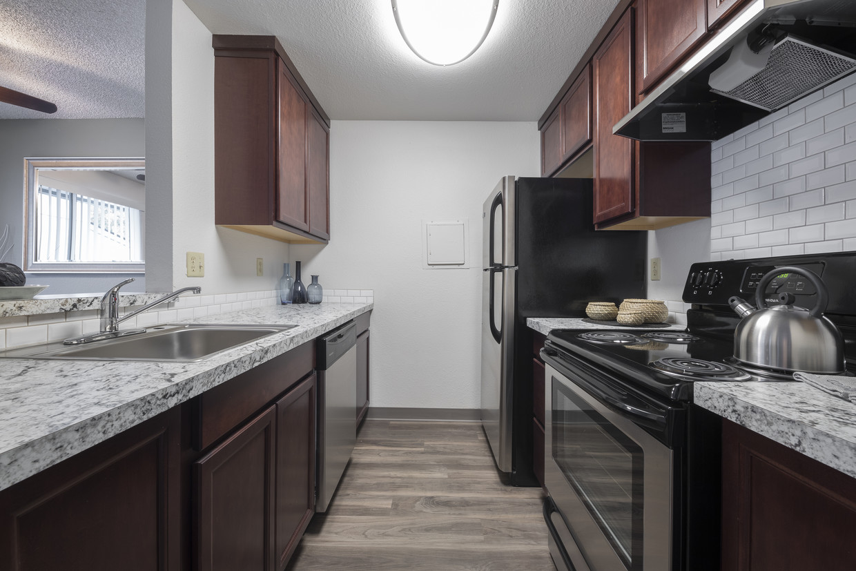 Cocinas recientemente renovadas - Solana Apartments