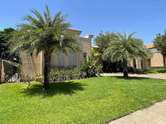 Building Photo - 232 Middleston Dr