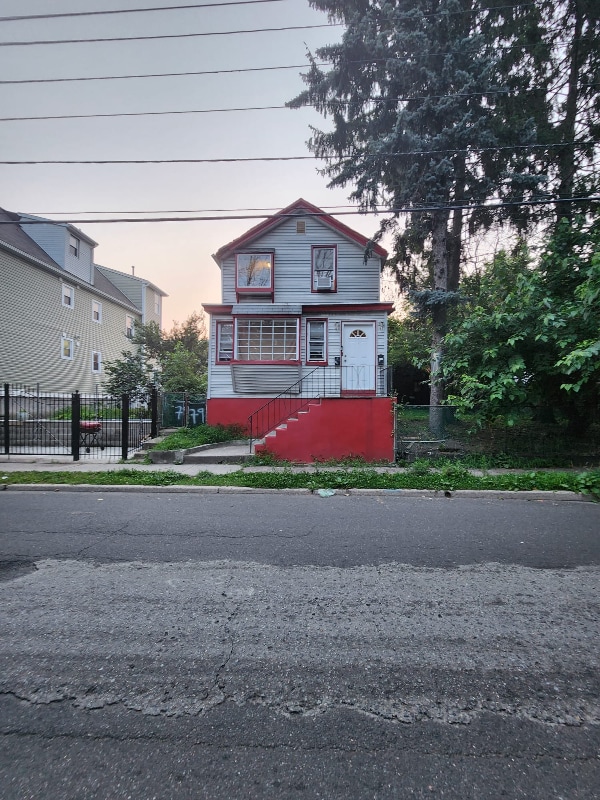 Primary Photo - 79-81 Washington Ave